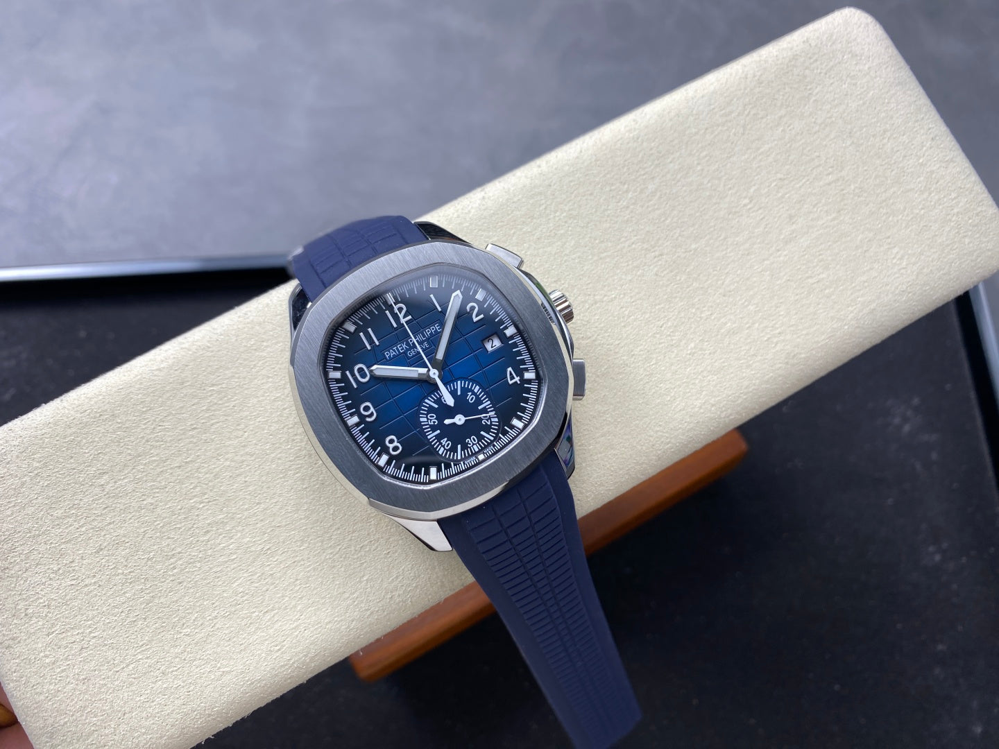 Philippe Aquanaut 5968G Chronograph Blue Dial Best Replica 42.2mm