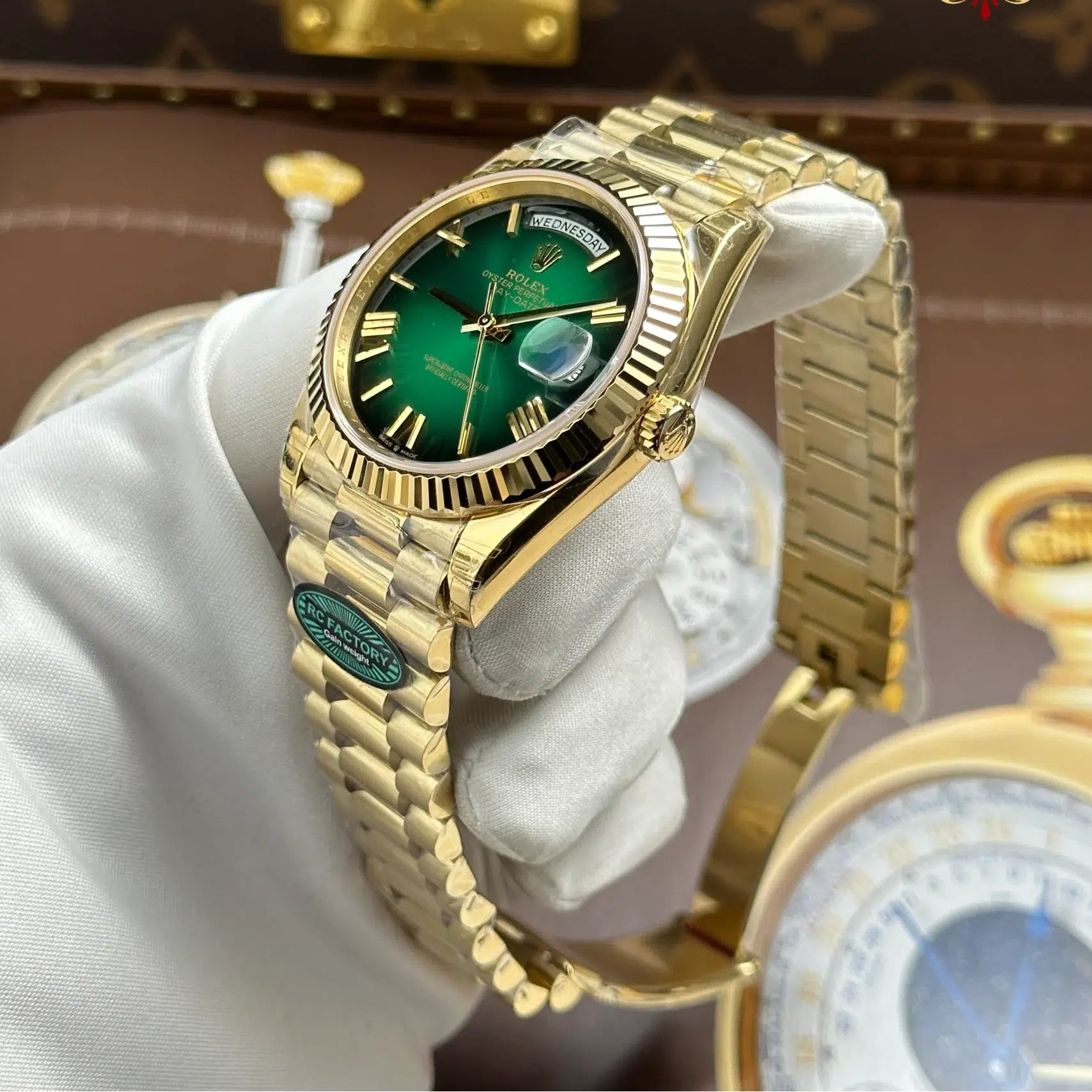 Day-Date 228238-0069 Yellow Gold Green Ombré Dial Super Clone Top Quality 210g RC Factory 40mm