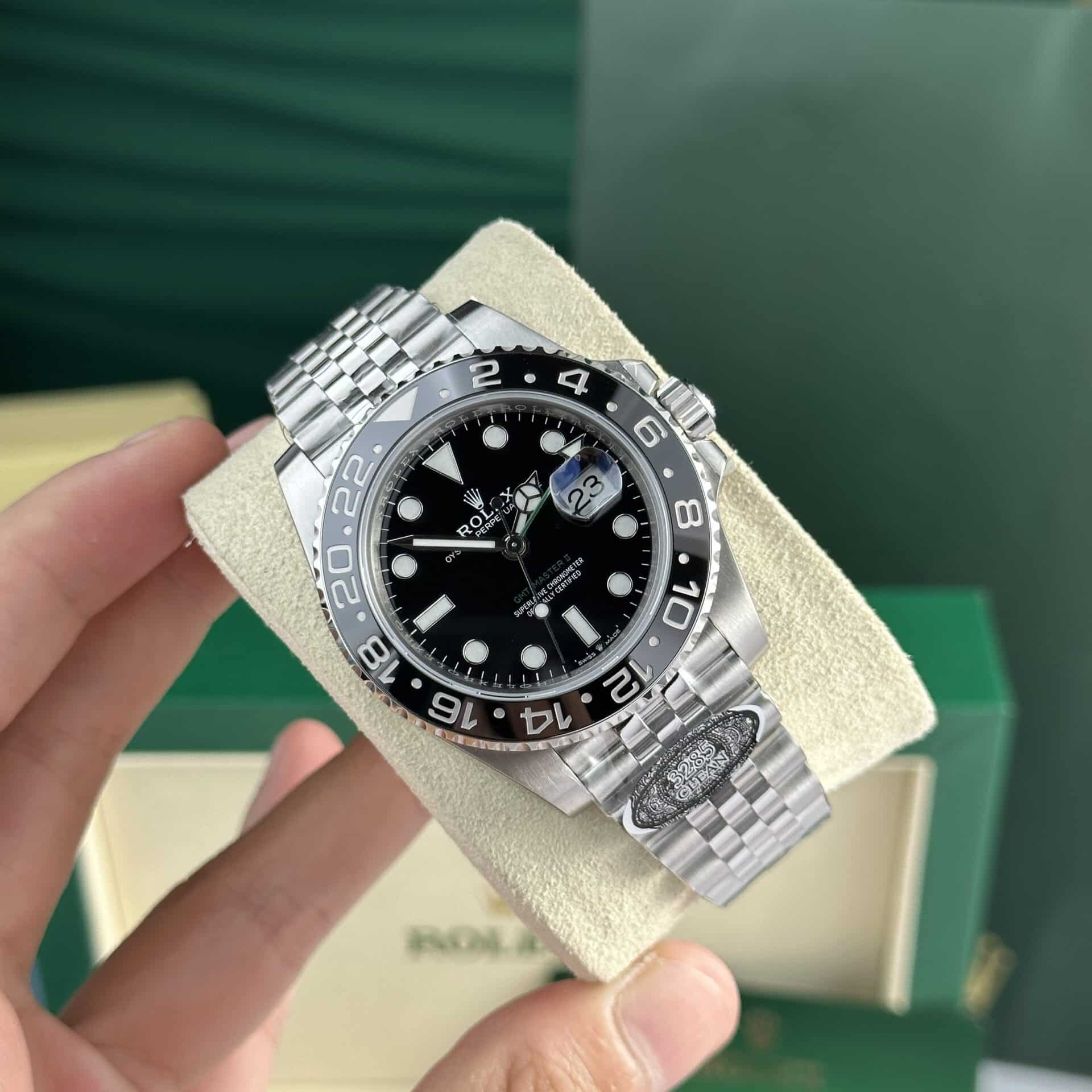GMT-Master II 116710LN Black Dial Jubilee Replica Clean Factory 40mm