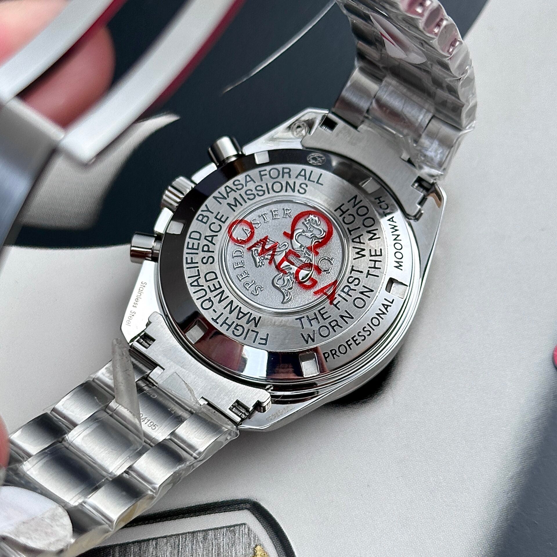 Omega Speedmaster Moonwatch Chronograph Black Dial Swiss Replica 42mm