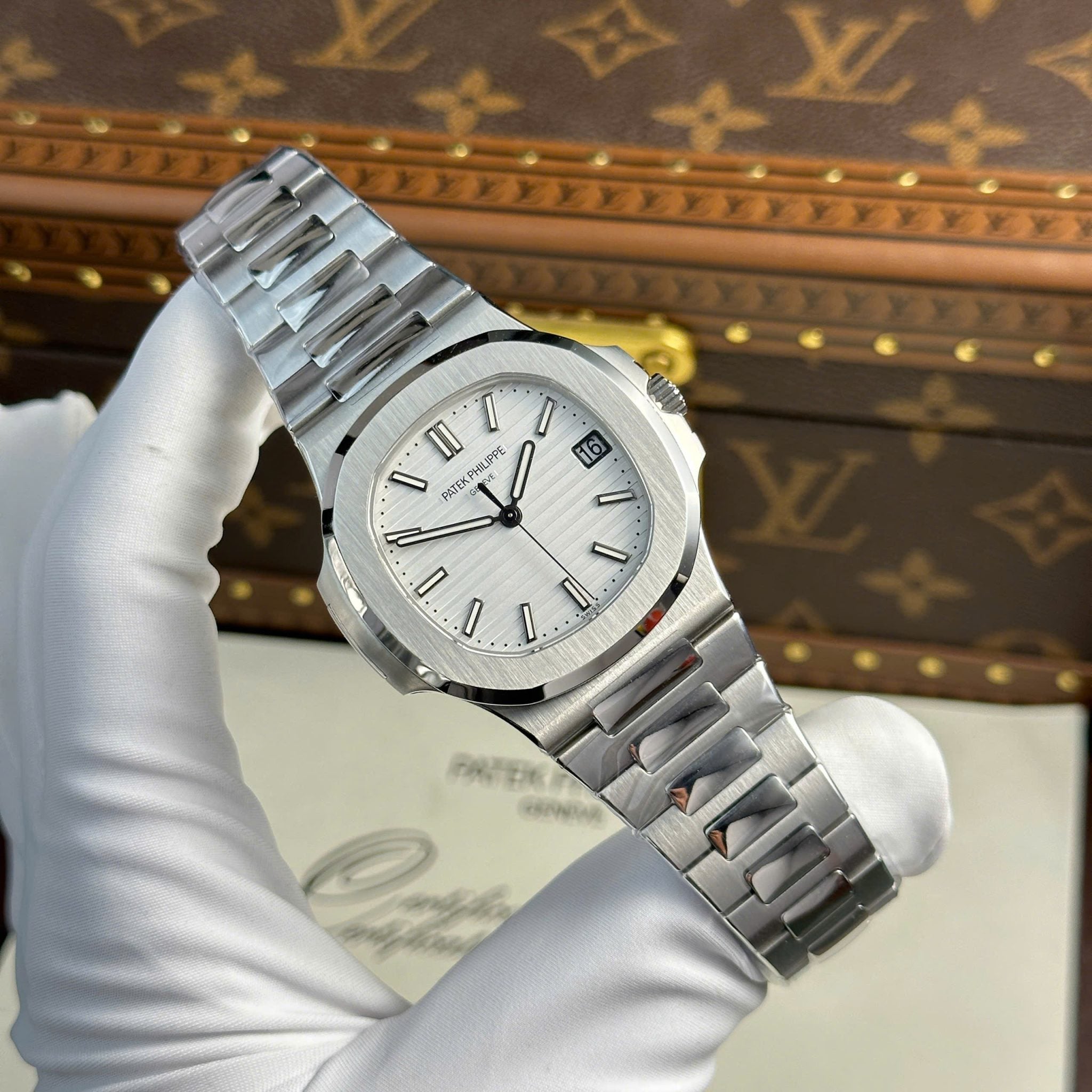 PP Nautilus 5711/1A-011 White Dial Modified Version 1:1 Super Clone 40mm