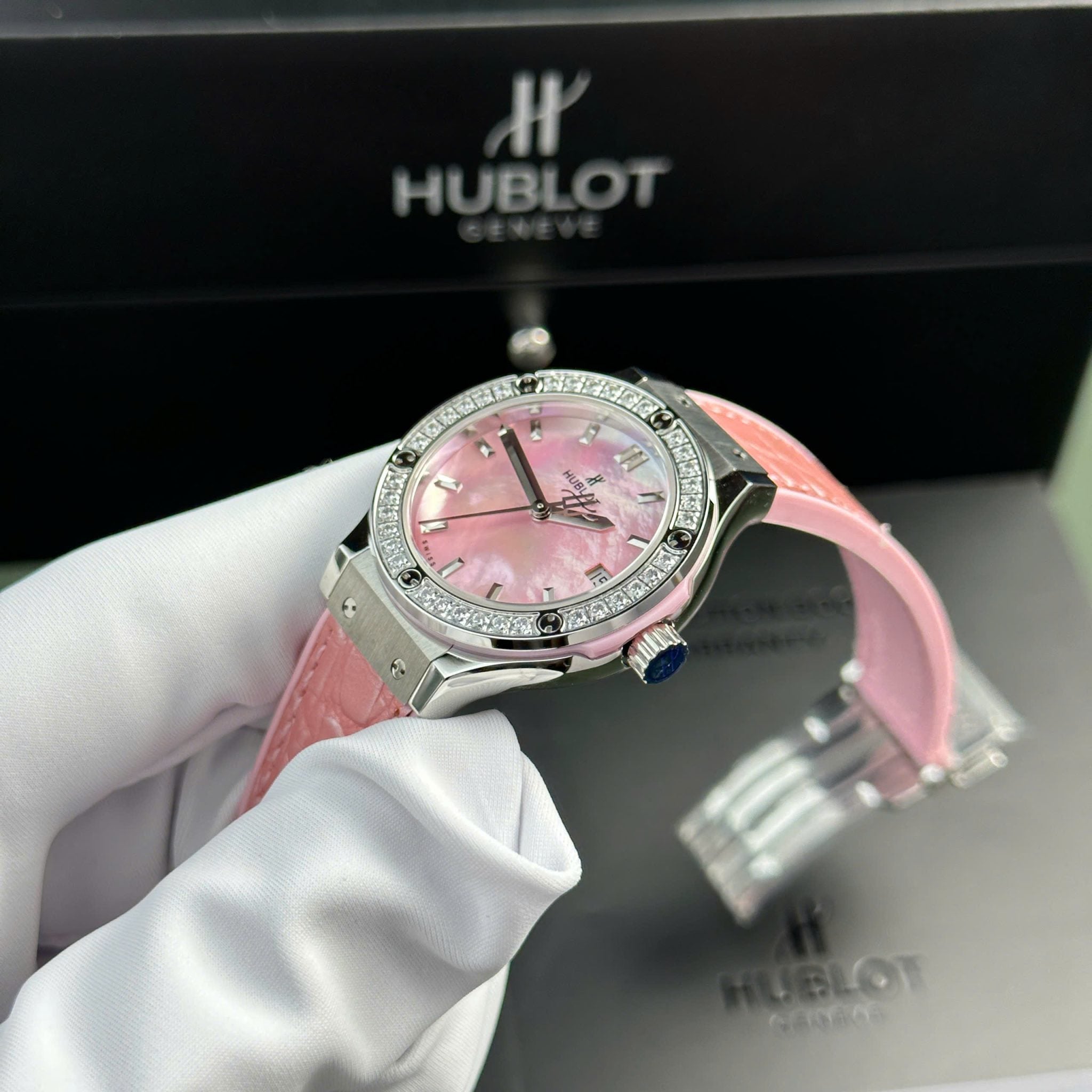 Hublot Classic Fusion Titanium Pink MOP Dial CZ Stones Bezel Leather Strap Ladies Replica 33mm