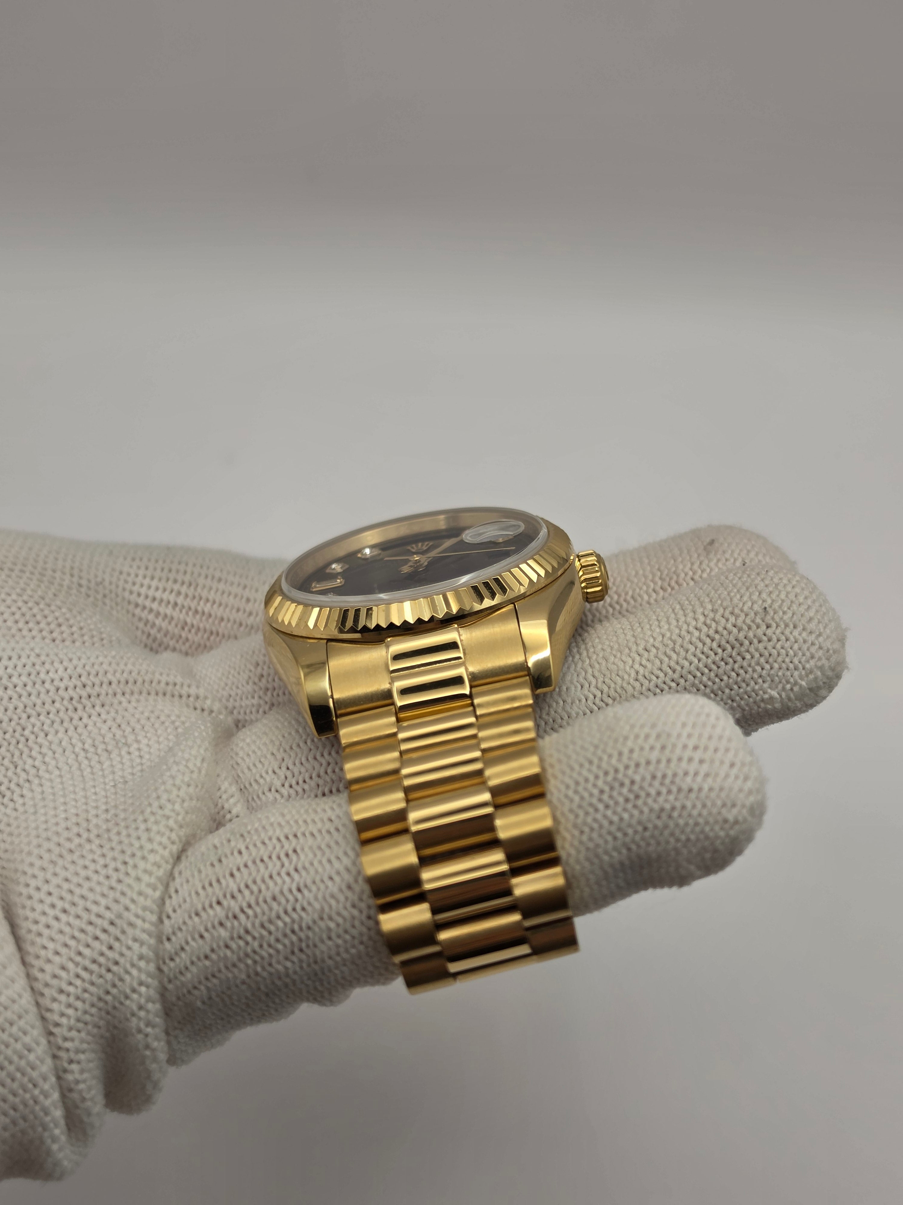 Daydate Fully Gold President Black Diamond Dial AAA Miyota Automatic