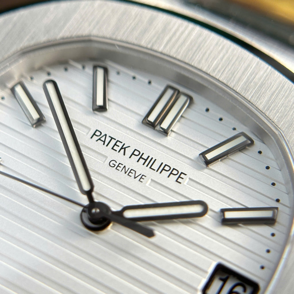 PP Nautilus 5711/1A-011 White Dial Modified Version 1:1 Super Clone 40mm