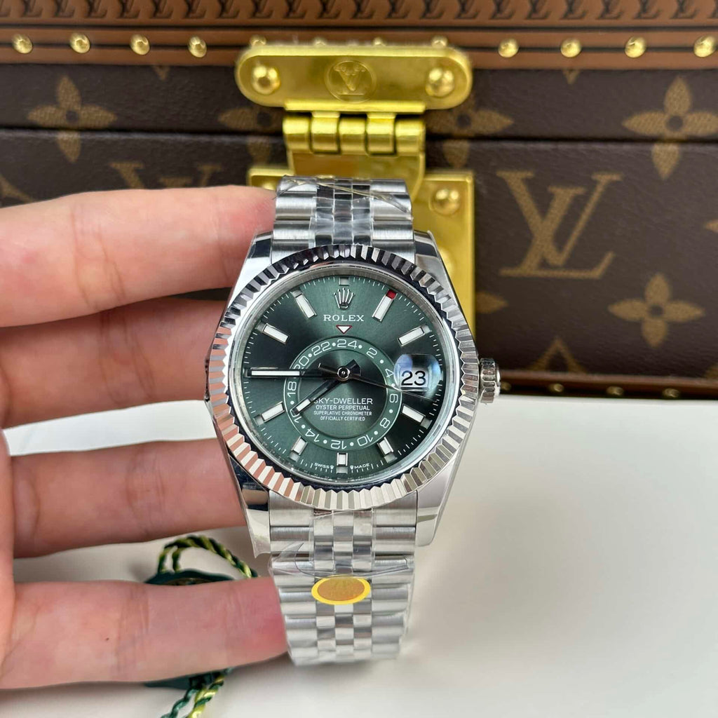 Sky-Dweller 326934 Green Mint Dial Jubilee Bracelet Best Replica 42mm